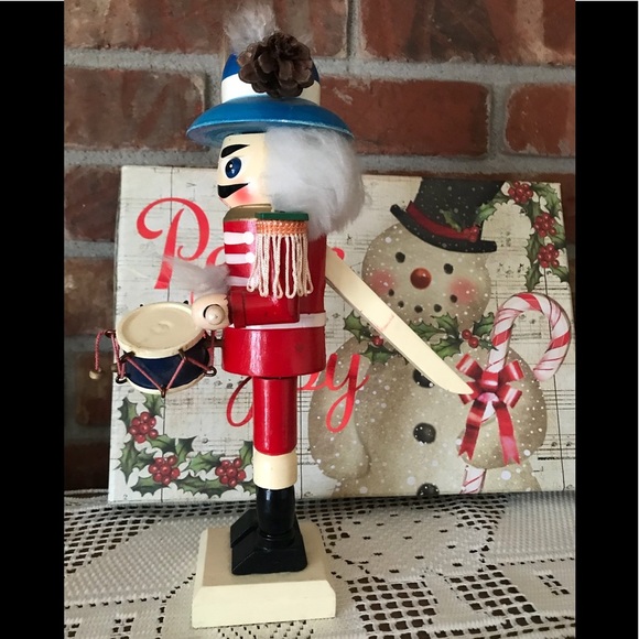 ❤️ Rare Vintage  10” Old Fashioned Wooden Nut Cracker ‼️FINAL SALE - Picture 4 of 10